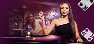Tampilan meja Baccarat langsung di aplikasi mobile raja bango